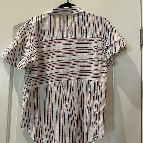 Striped Short-Sleeve Blouse - Picture 3 of 3